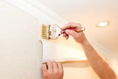 Pose de papier peint à Fossieux — revêtements muraux et toiles de verre